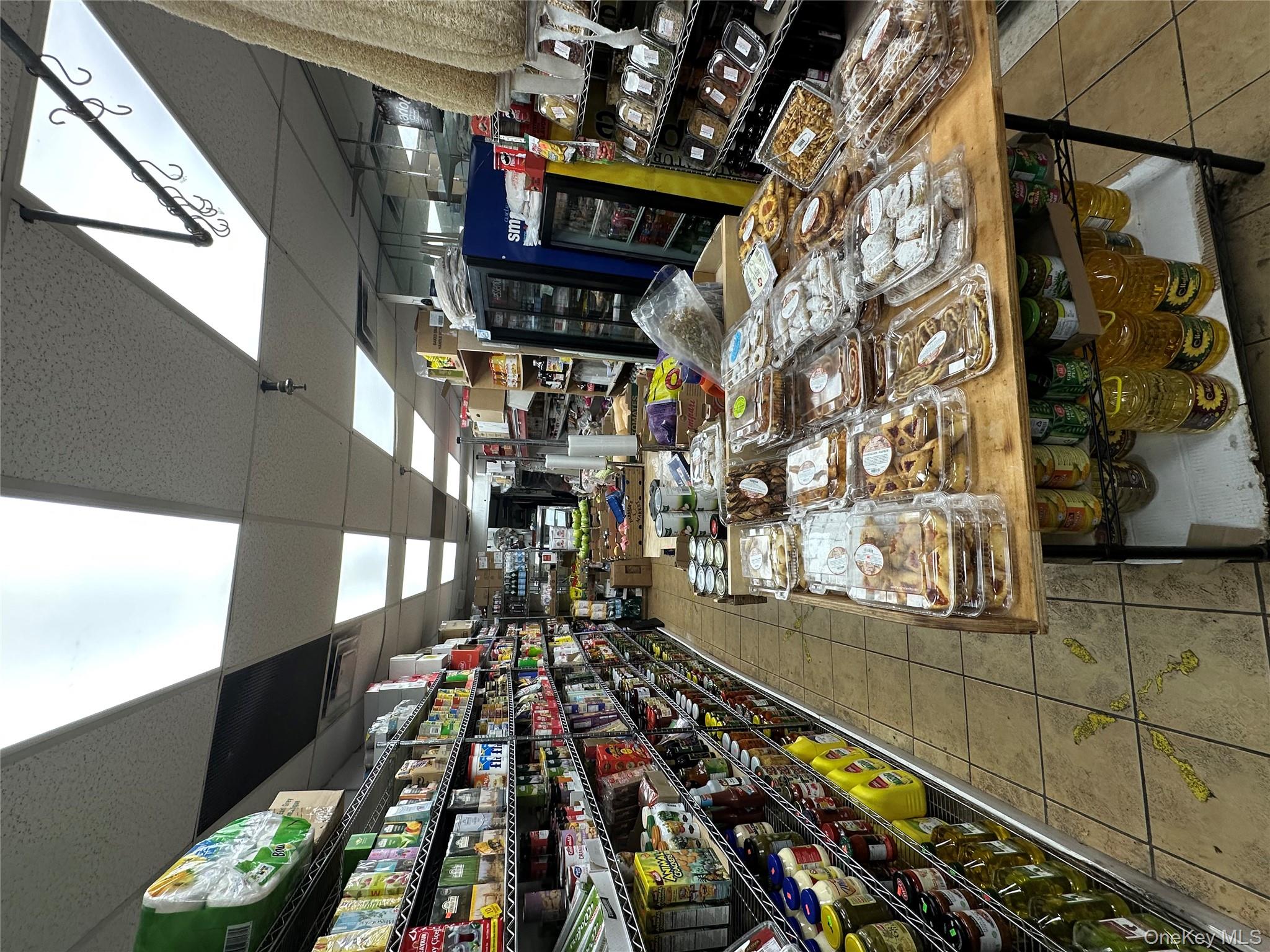 116-33 Metropolitan Avenue, Richmond Hill, NY 11418