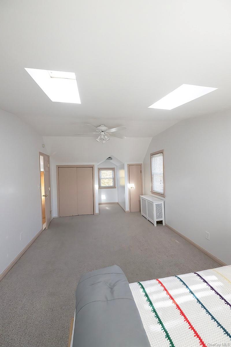 471 Windsor Place, Oceanside, NY 11572