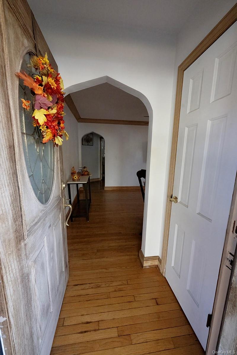 471 Windsor Place, Oceanside, NY 11572