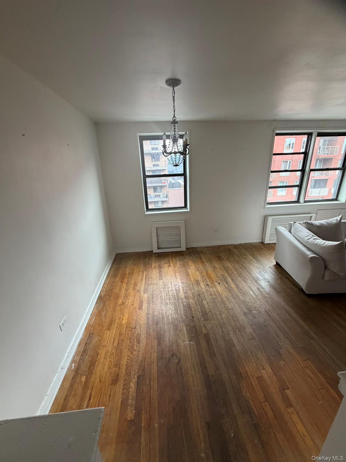143-40 Roosevelt Avenue # #5J, Flushing, NY 11354
