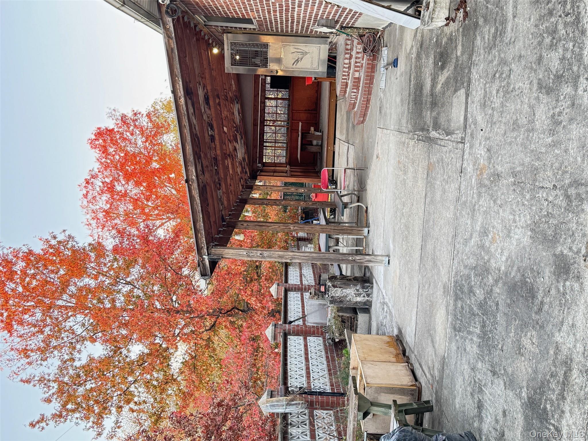 5003 Horatio Parkway, Oakland Gardens, NY 11364