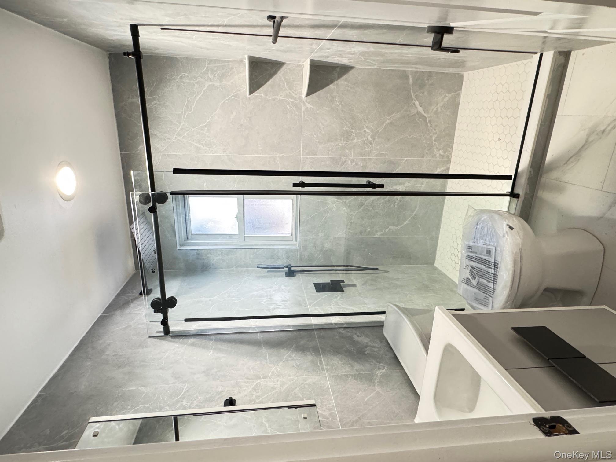 5003 Horatio Parkway, Oakland Gardens, NY 11364