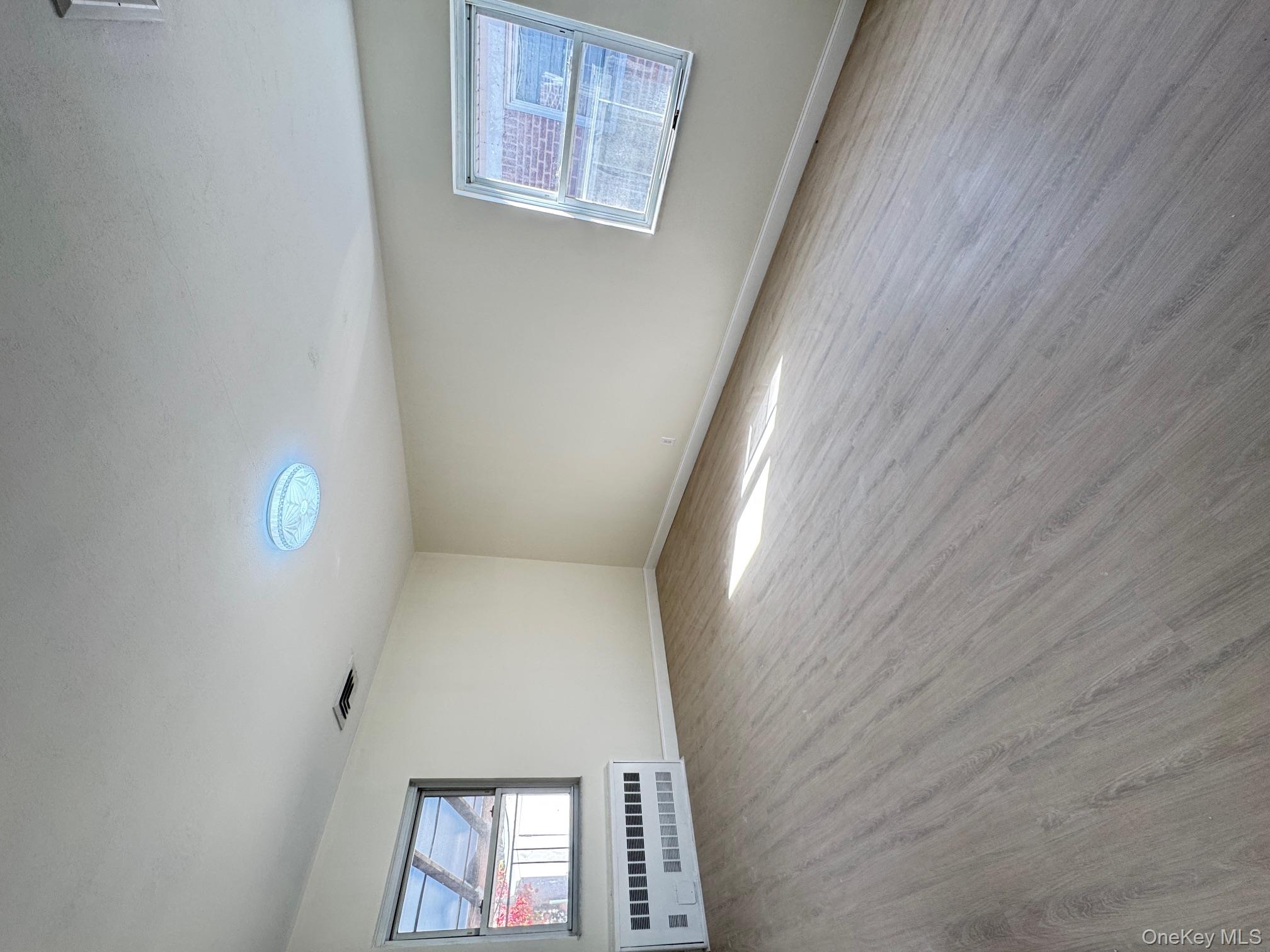 5003 Horatio Parkway, Oakland Gardens, NY 11364