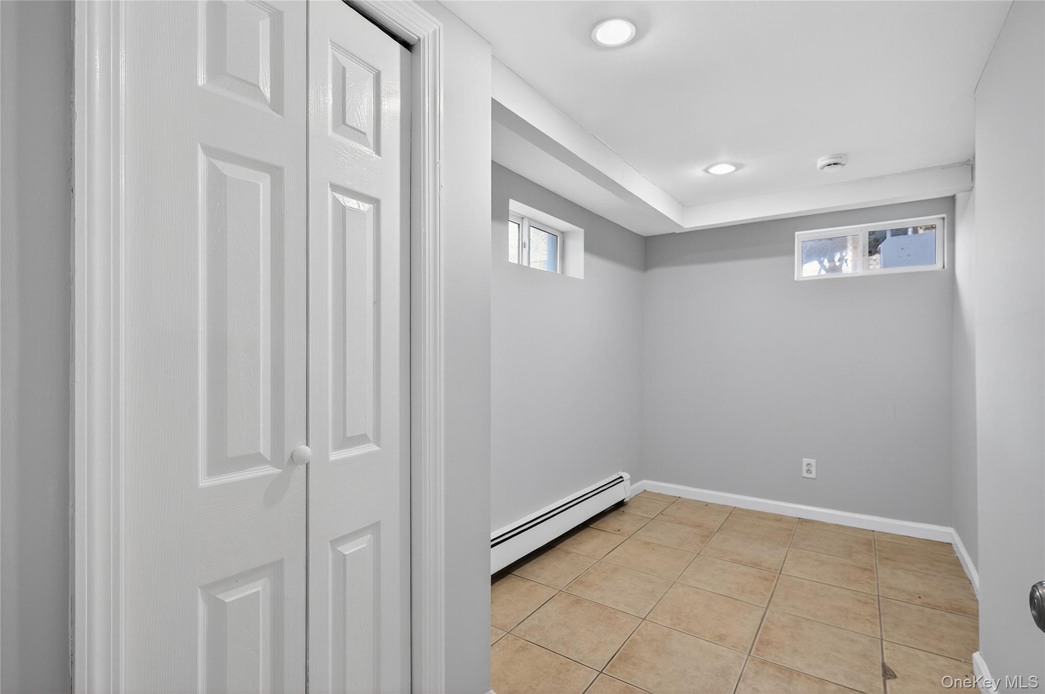 552 Old Country Road, Plainview, NY 11803