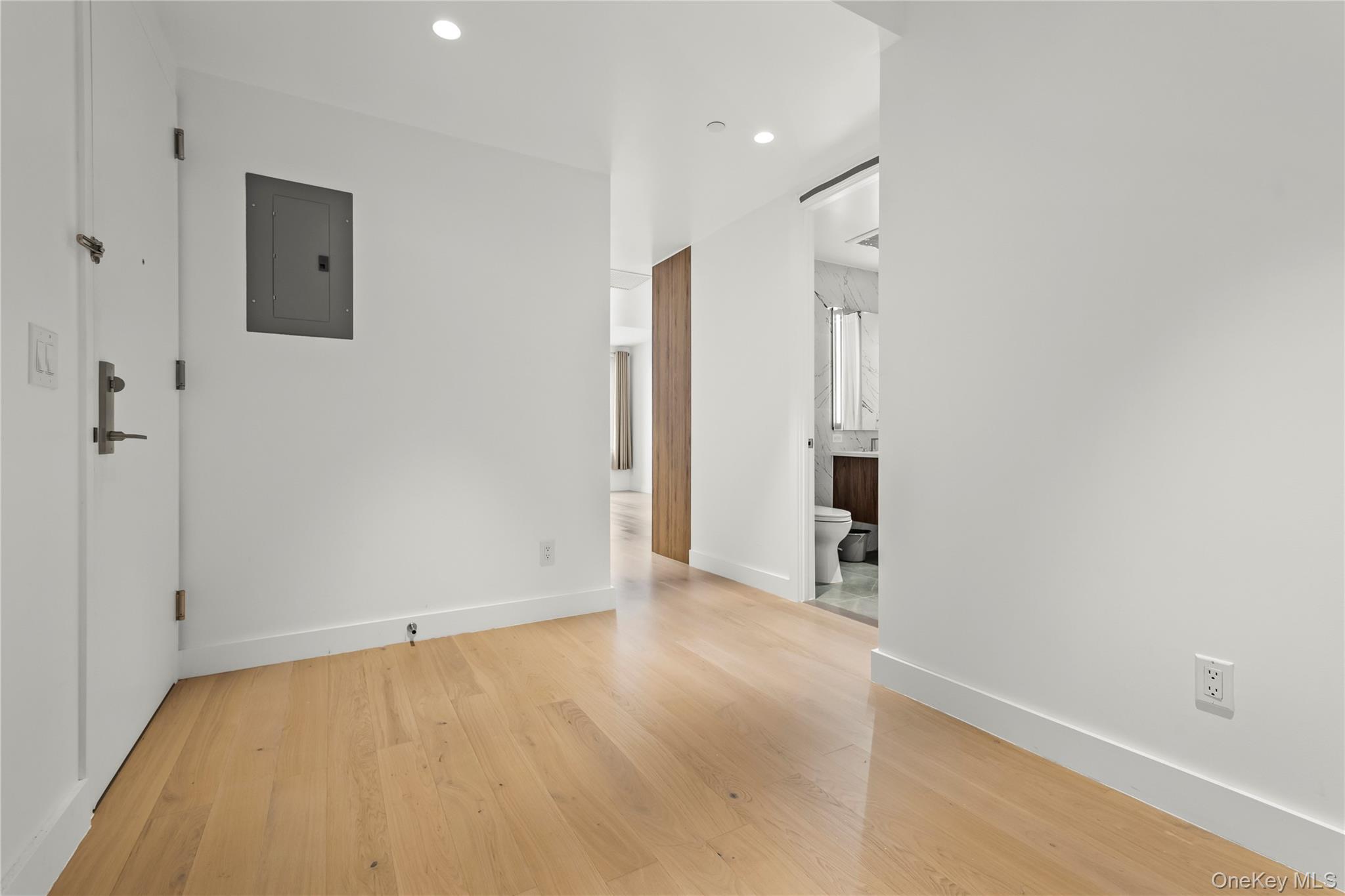 136-18 Maple Avenue # 5G, Flushing, NY 11355