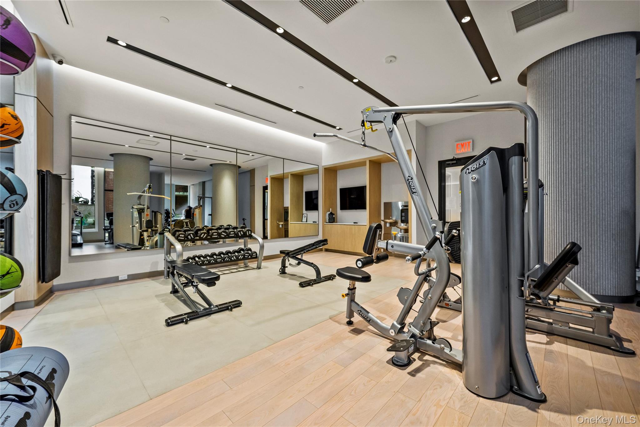 136-18 Maple Avenue # 5G, Flushing, NY 11355