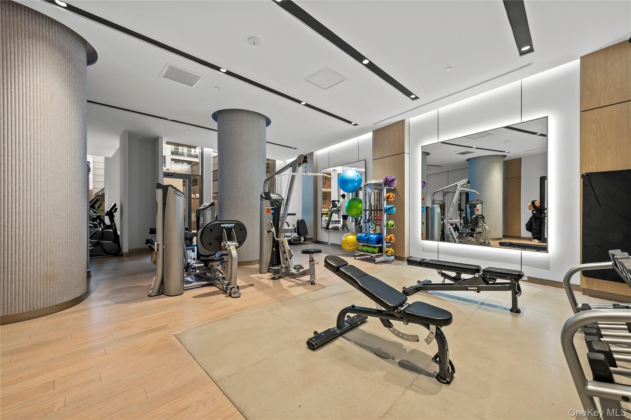 136-18 Maple Avenue # 5G, Flushing, NY 11355