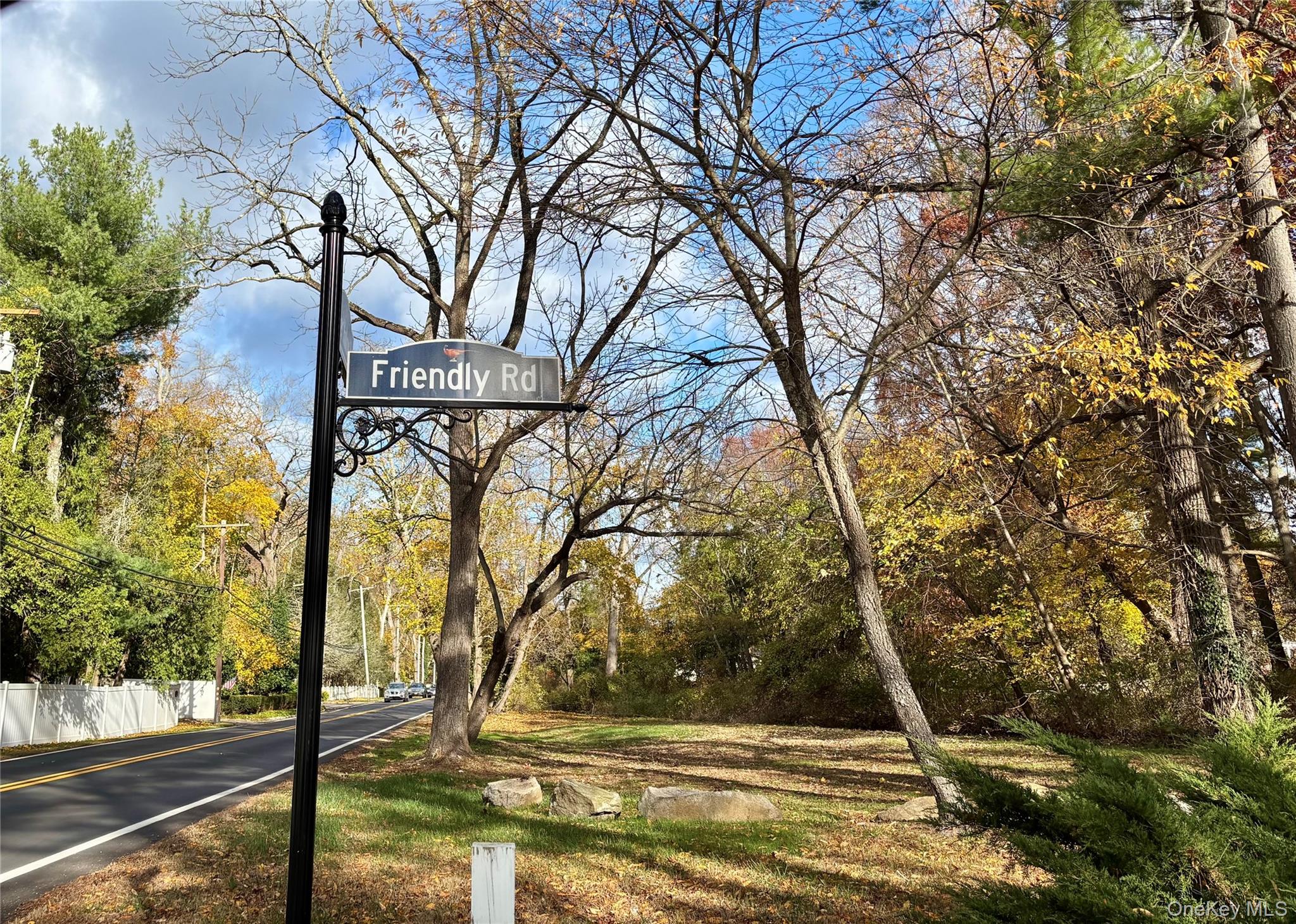 1029 Friendly Road, Upper Brookville, NY 11771