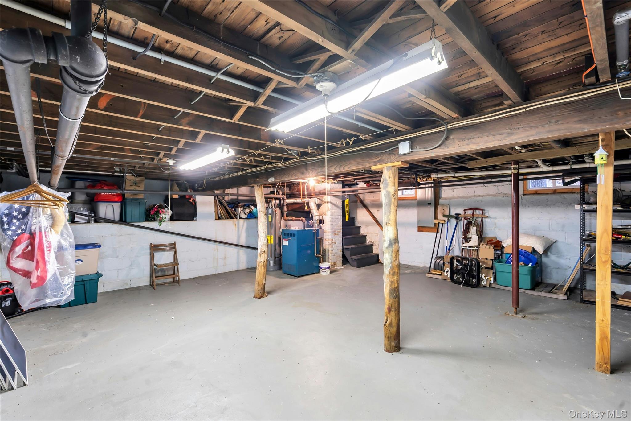 24 Elm Avenue, Smithtown, NY 11787