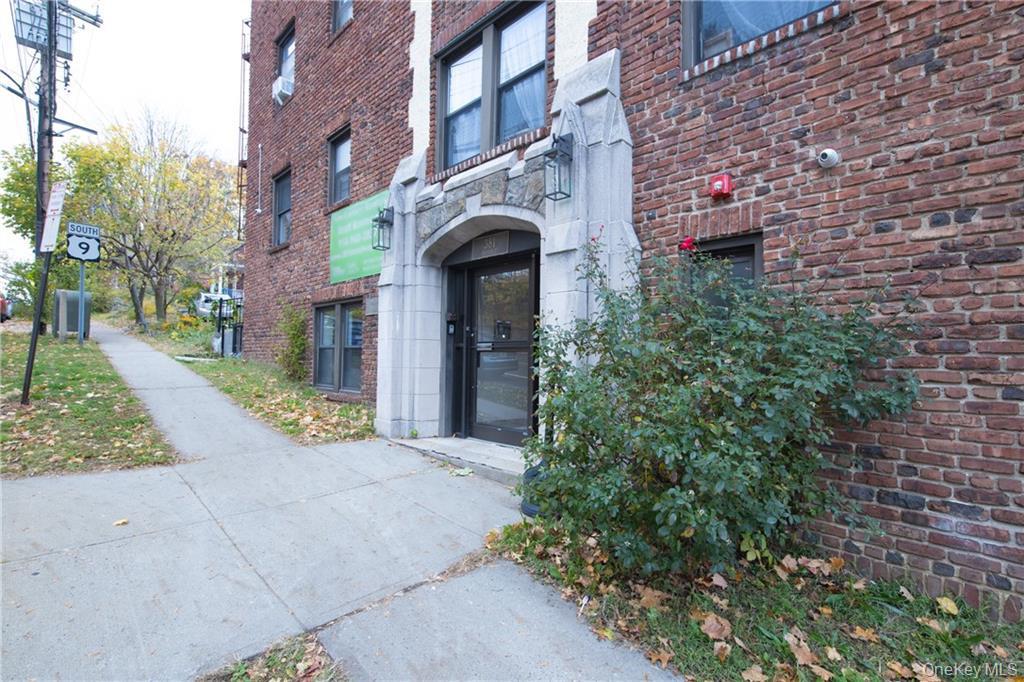 381 Broadway # 1B, Dobbs Ferry, NY 10522