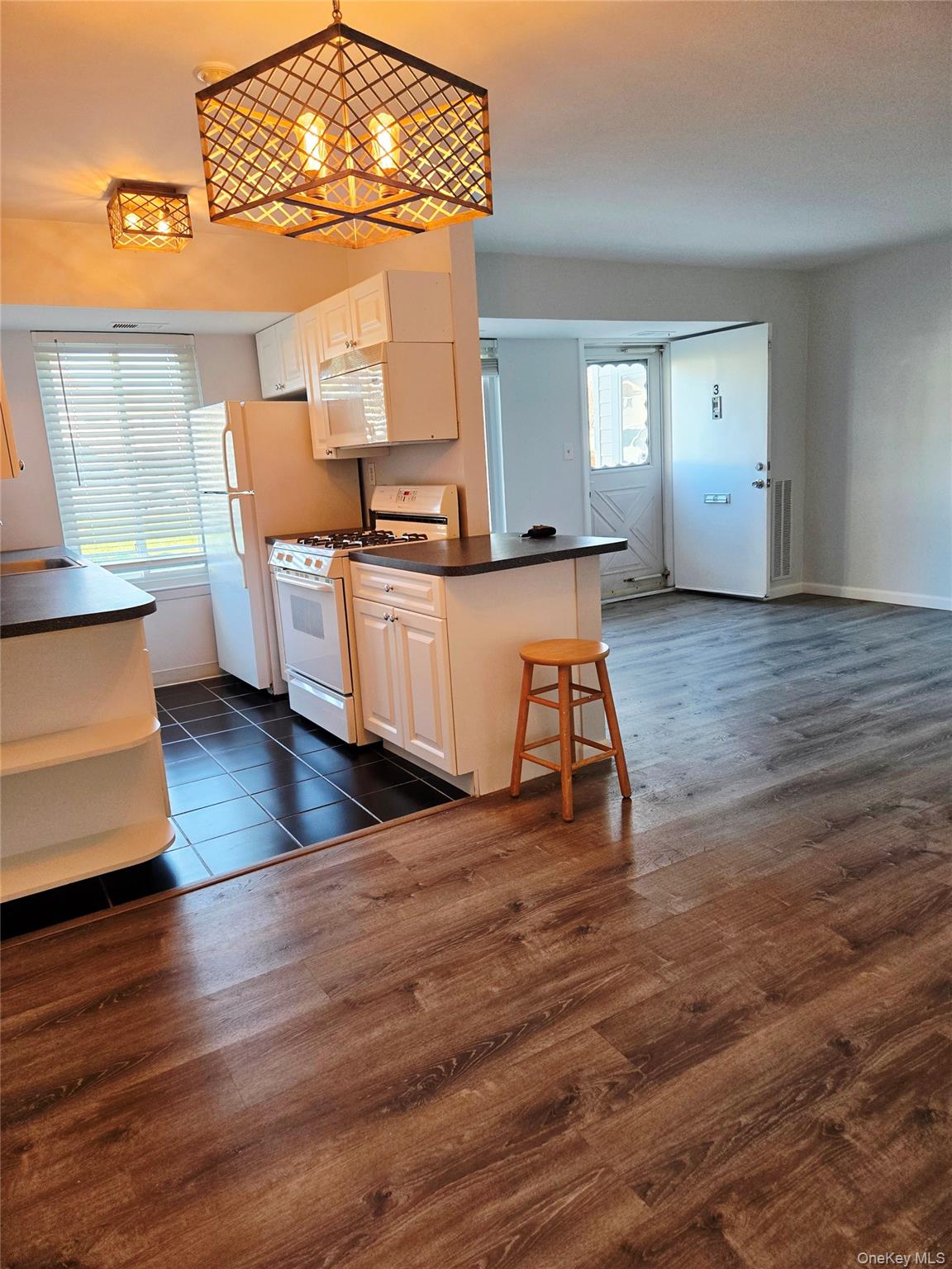 3 Osage Court # 3, Coram, NY 11727