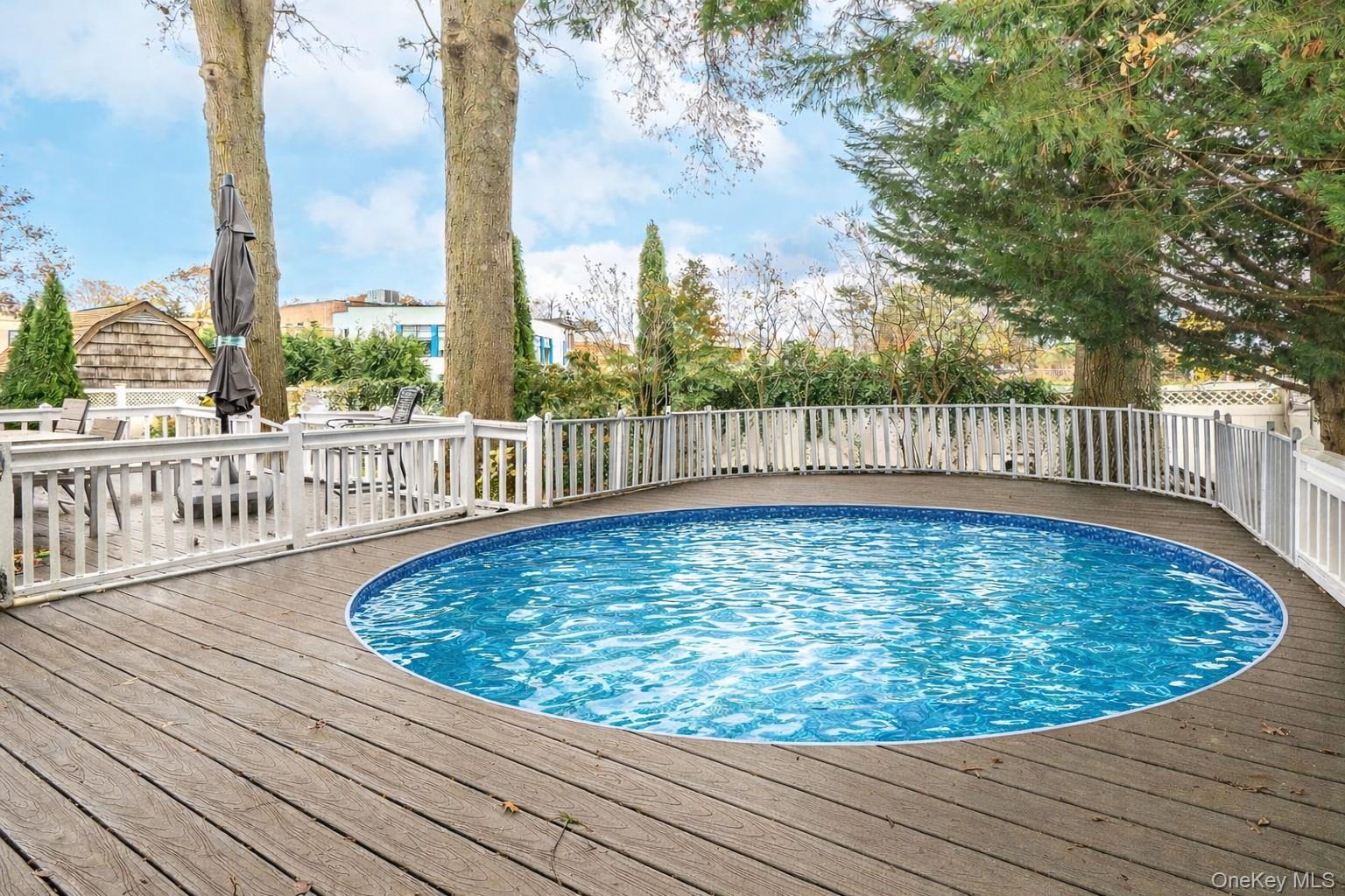 41 S 4th Street, Locust Valley, NY 11560