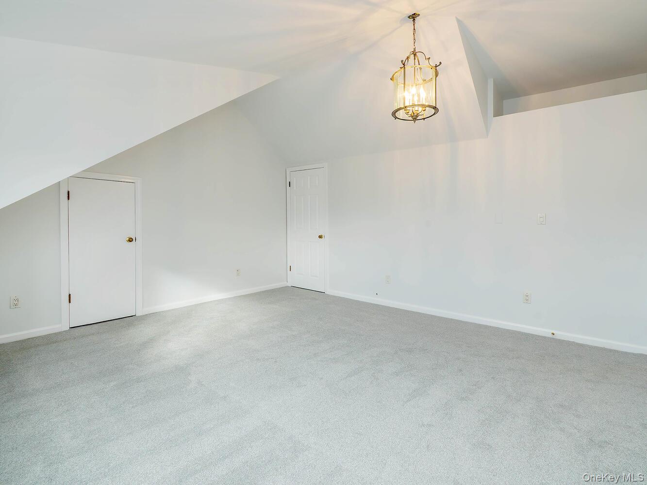 41 S 4th Street, Locust Valley, NY 11560