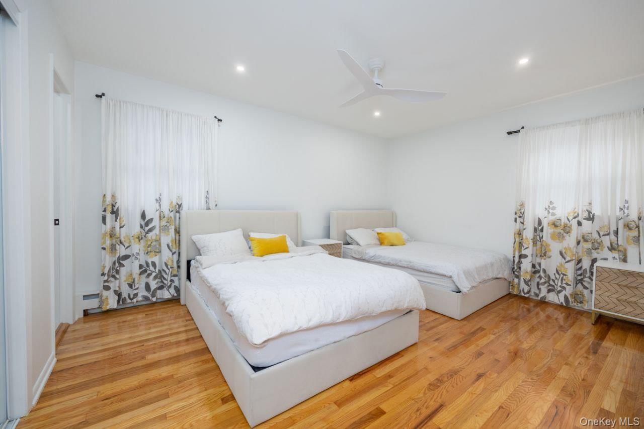 16 Twin Lakes Drive, Monsey, NY 10952