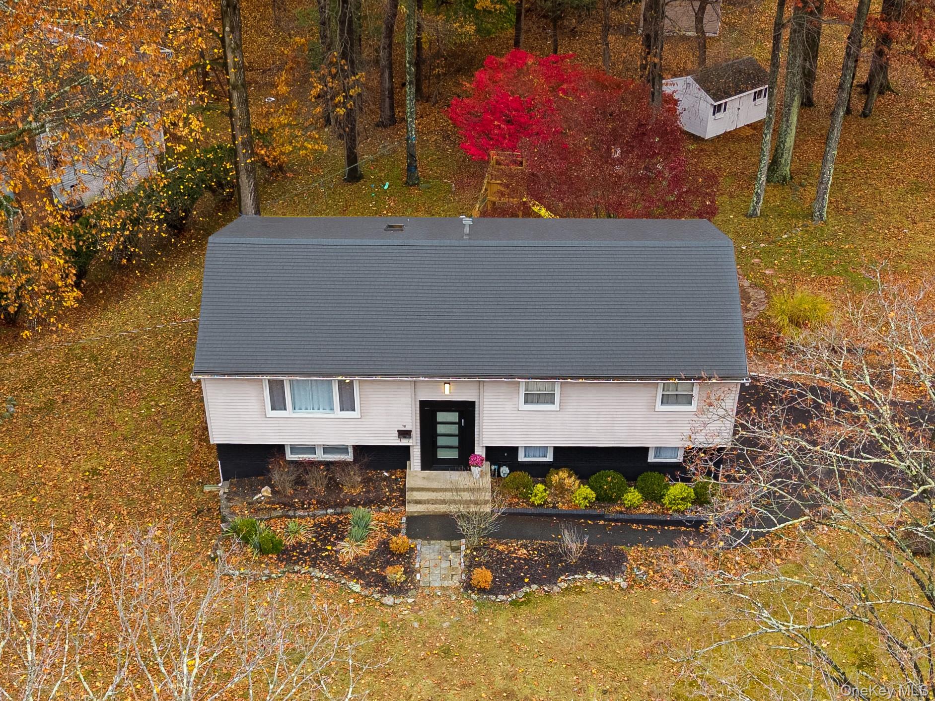 16 Twin Lakes Drive, Monsey, NY 10952