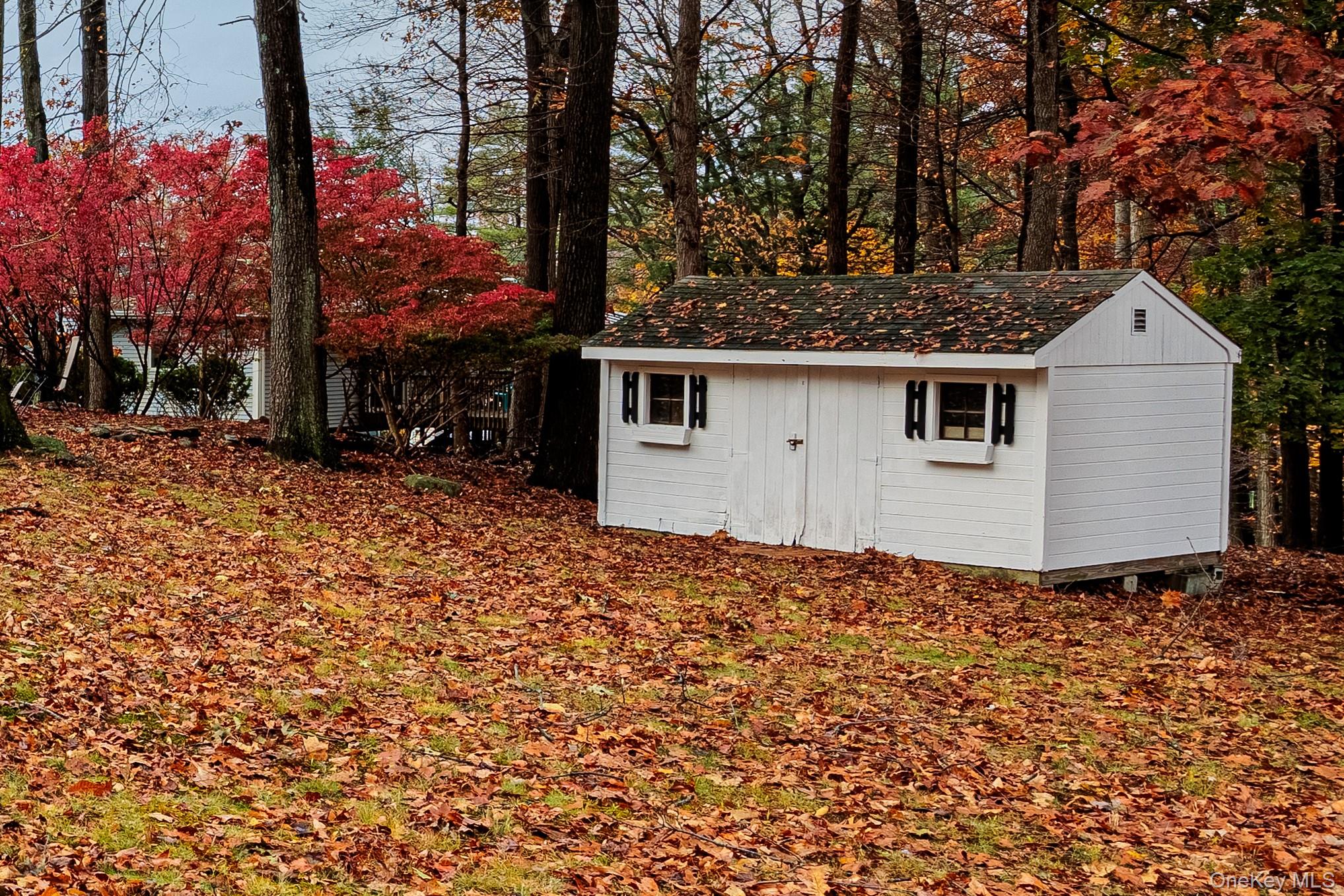 16 Twin Lakes Drive, Monsey, NY 10952