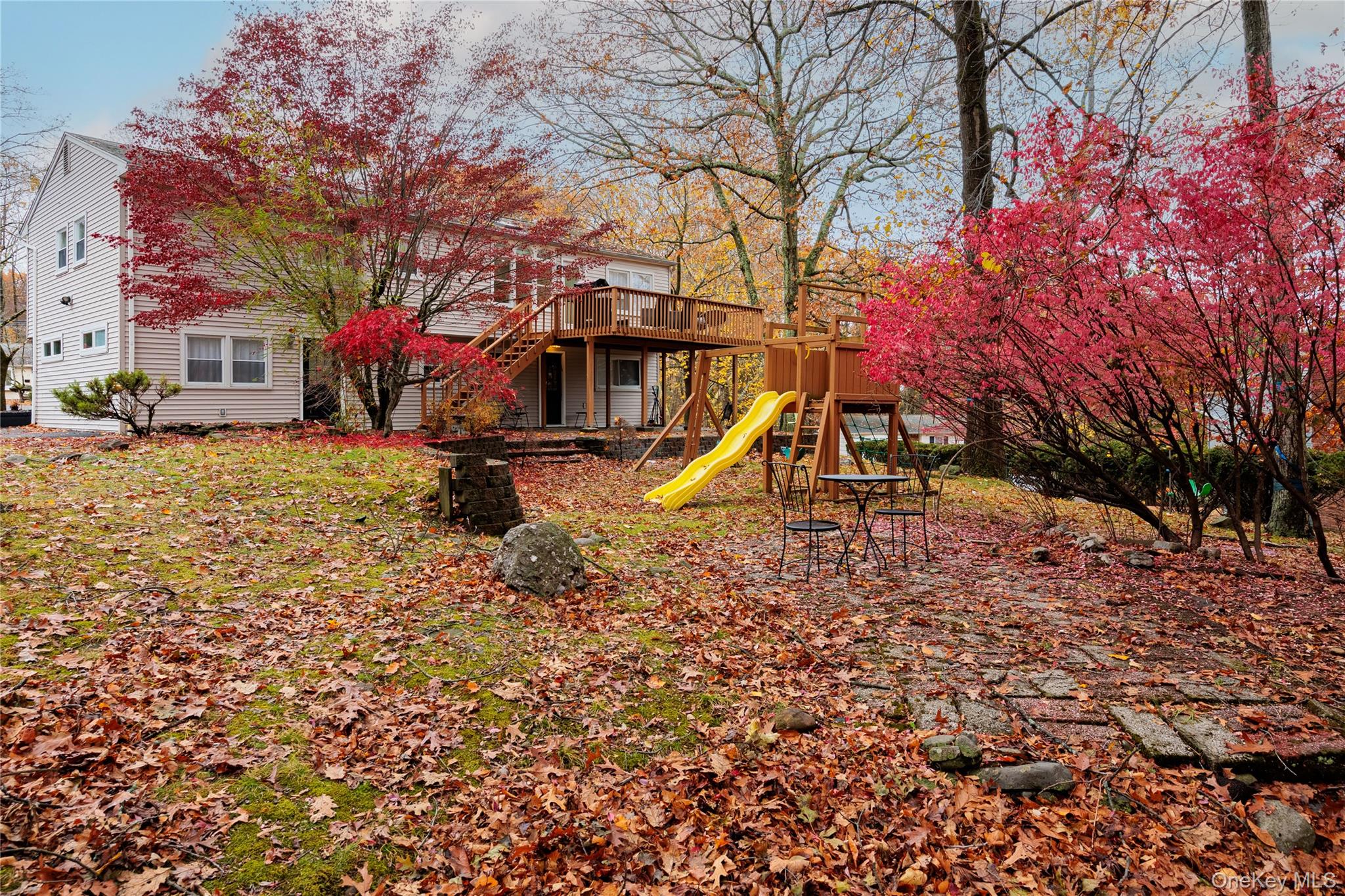 16 Twin Lakes Drive, Monsey, NY 10952