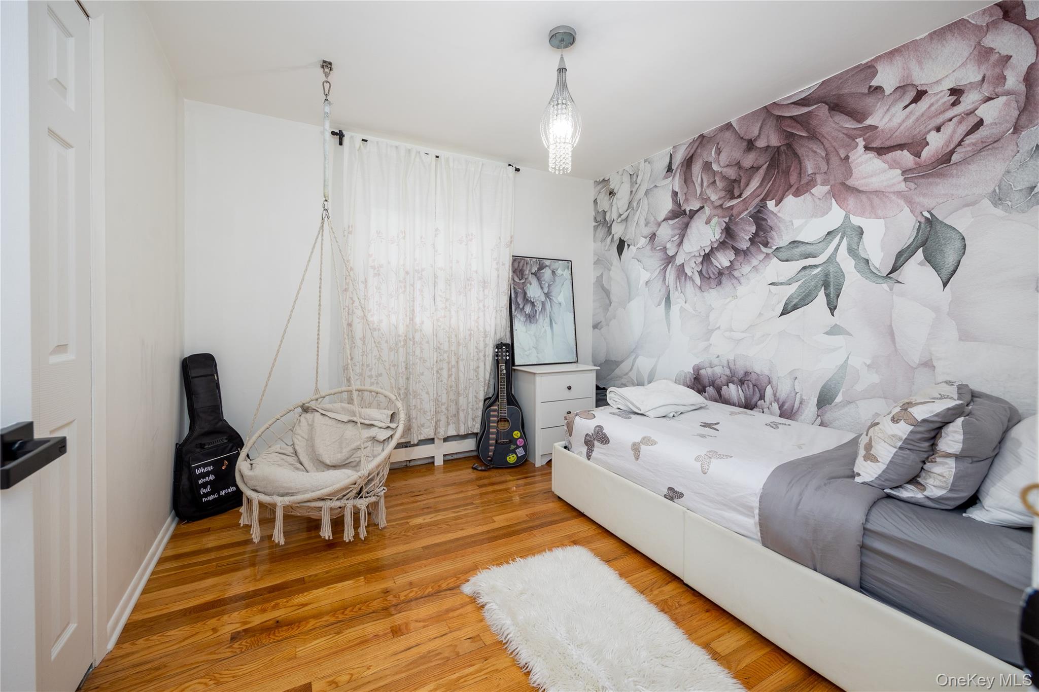 16 Twin Lakes Drive, Monsey, NY 10952