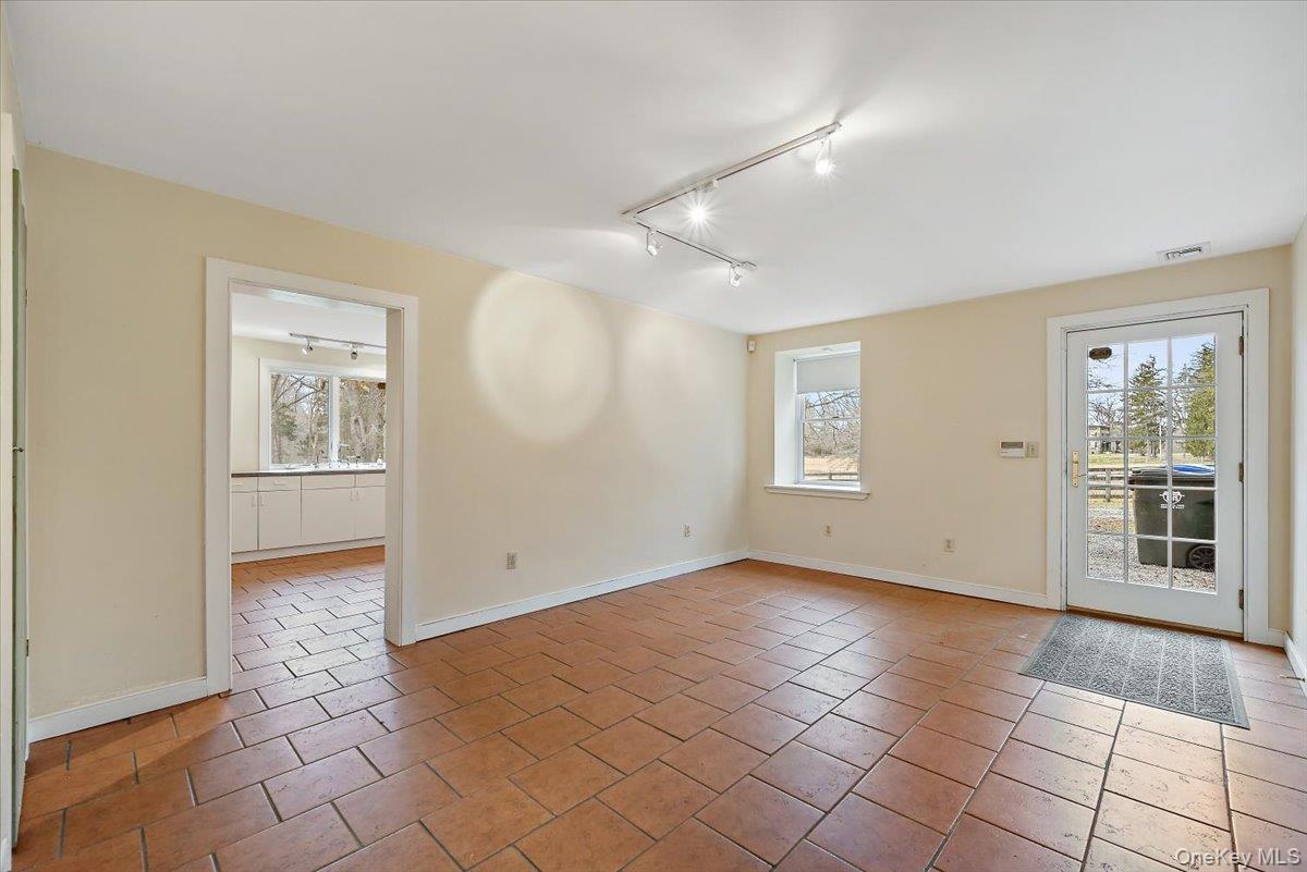 948 Craigville Road, Chester, NY 10918