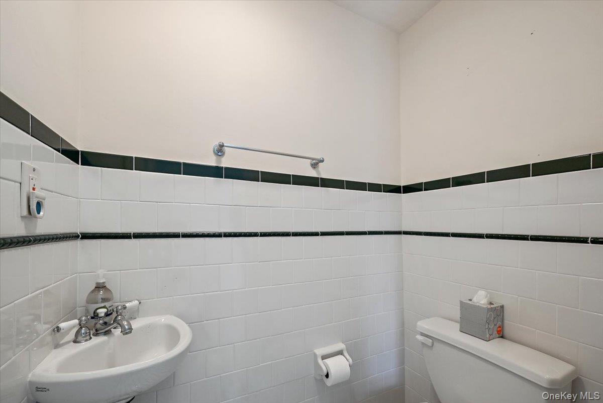 948 Craigville Road, Chester, NY 10918