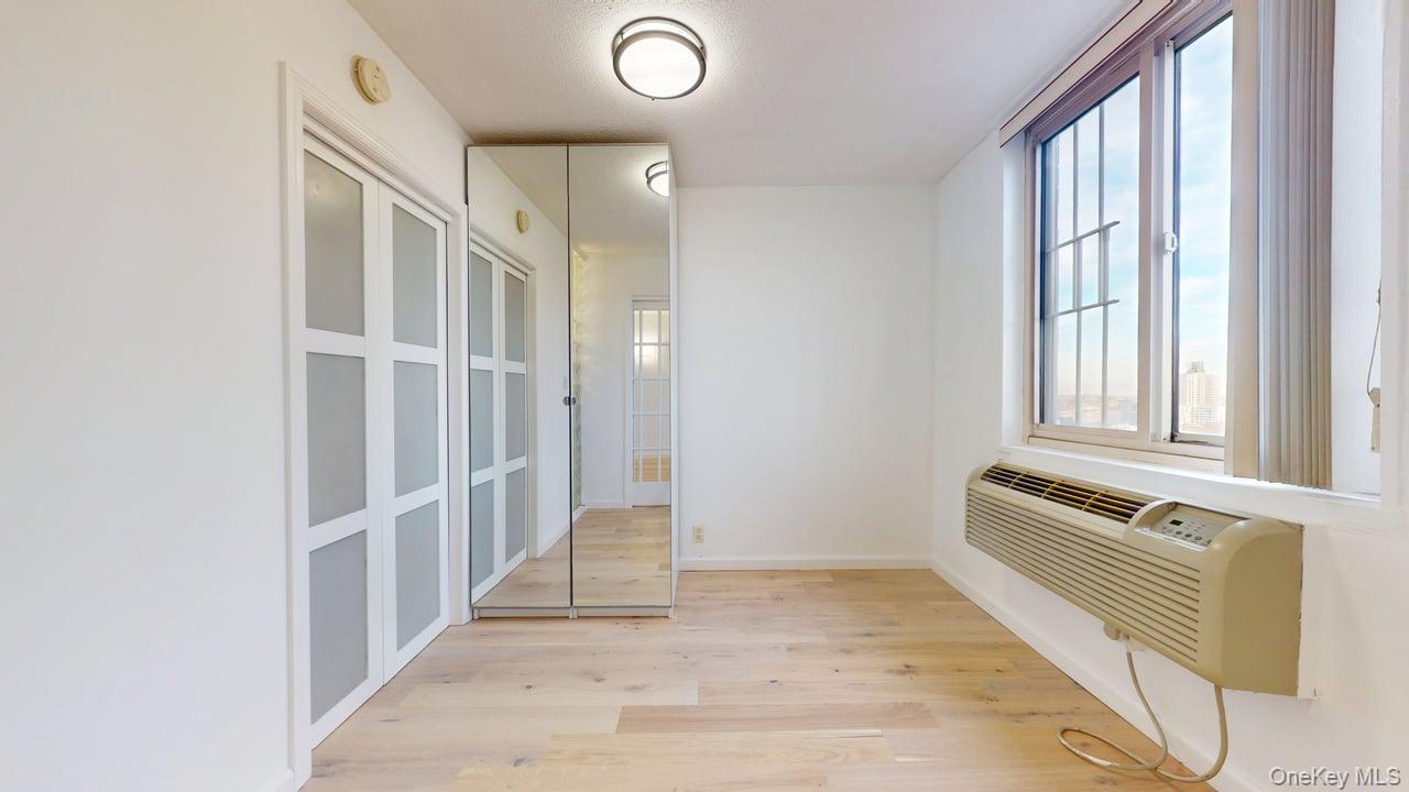 118-17 Union Turnpike # 18H, Forest Hills, NY 11375