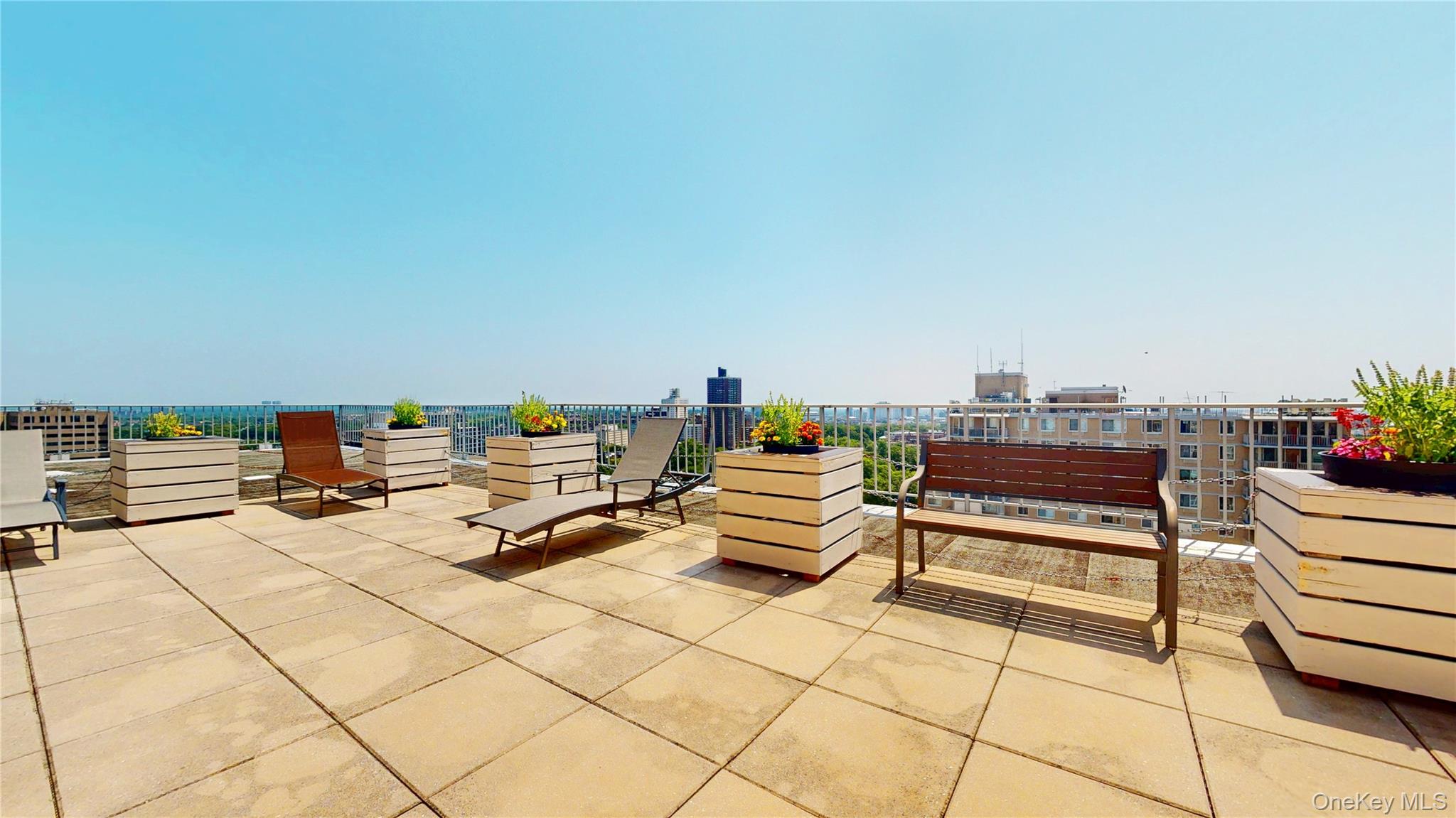 118-17 Union Turnpike # 18H, Forest Hills, NY 11375