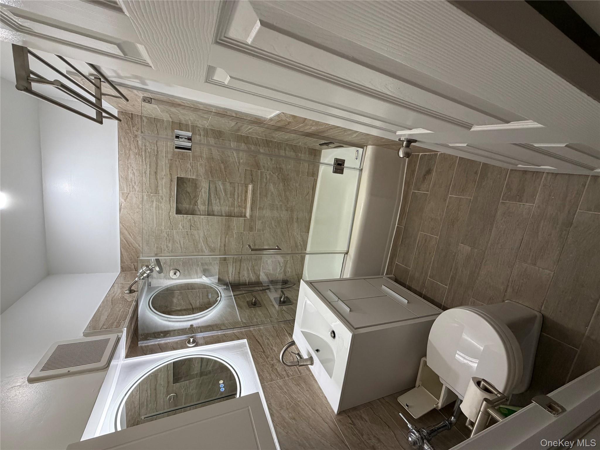 76-26 113 Street # 6 H, Forest Hills, NY 11375