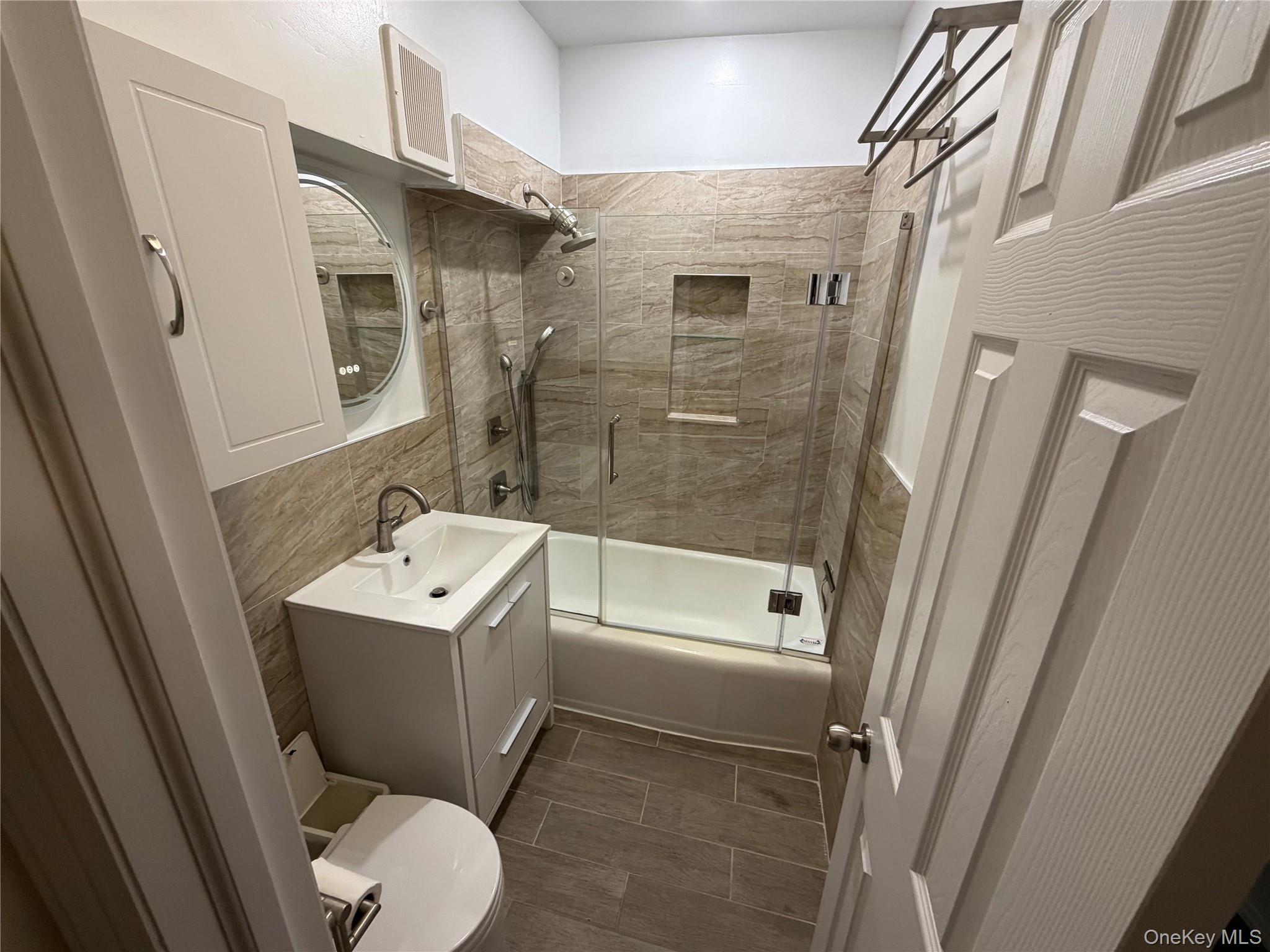 76-26 113 Street # 6 H, Forest Hills, NY 11375