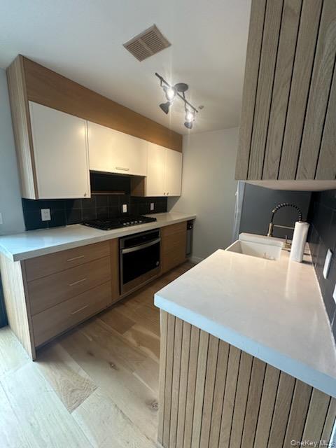 255 Homestead Village Drive, Warwick, NY 10990