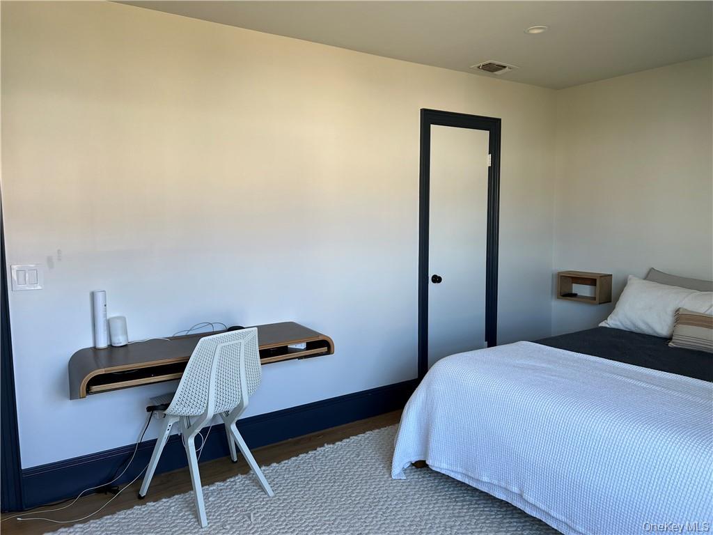 255 Homestead Village Drive, Warwick, NY 10990