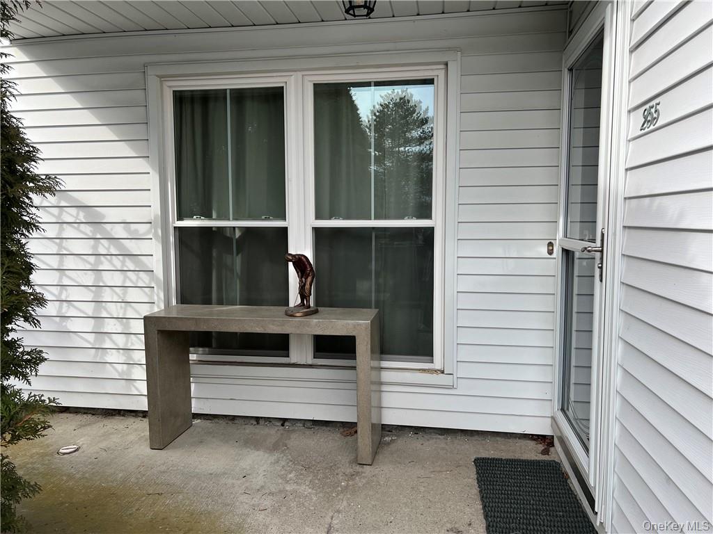 255 Homestead Village Drive, Warwick, NY 10990