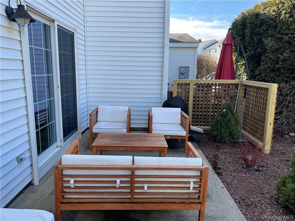 255 Homestead Village Drive, Warwick, NY 10990