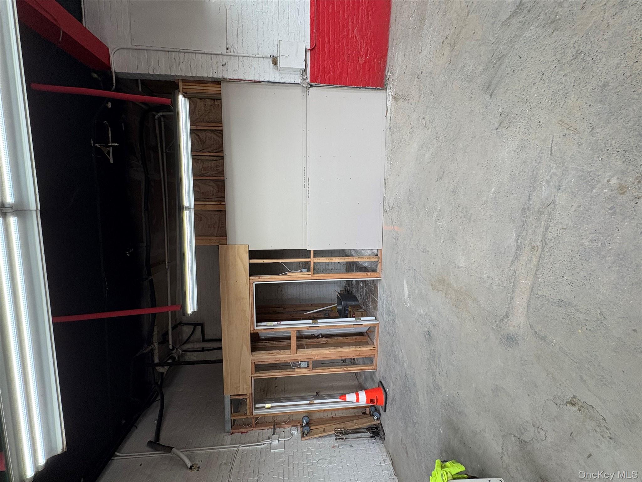 61 central Avenue, Ossining, NY 10562