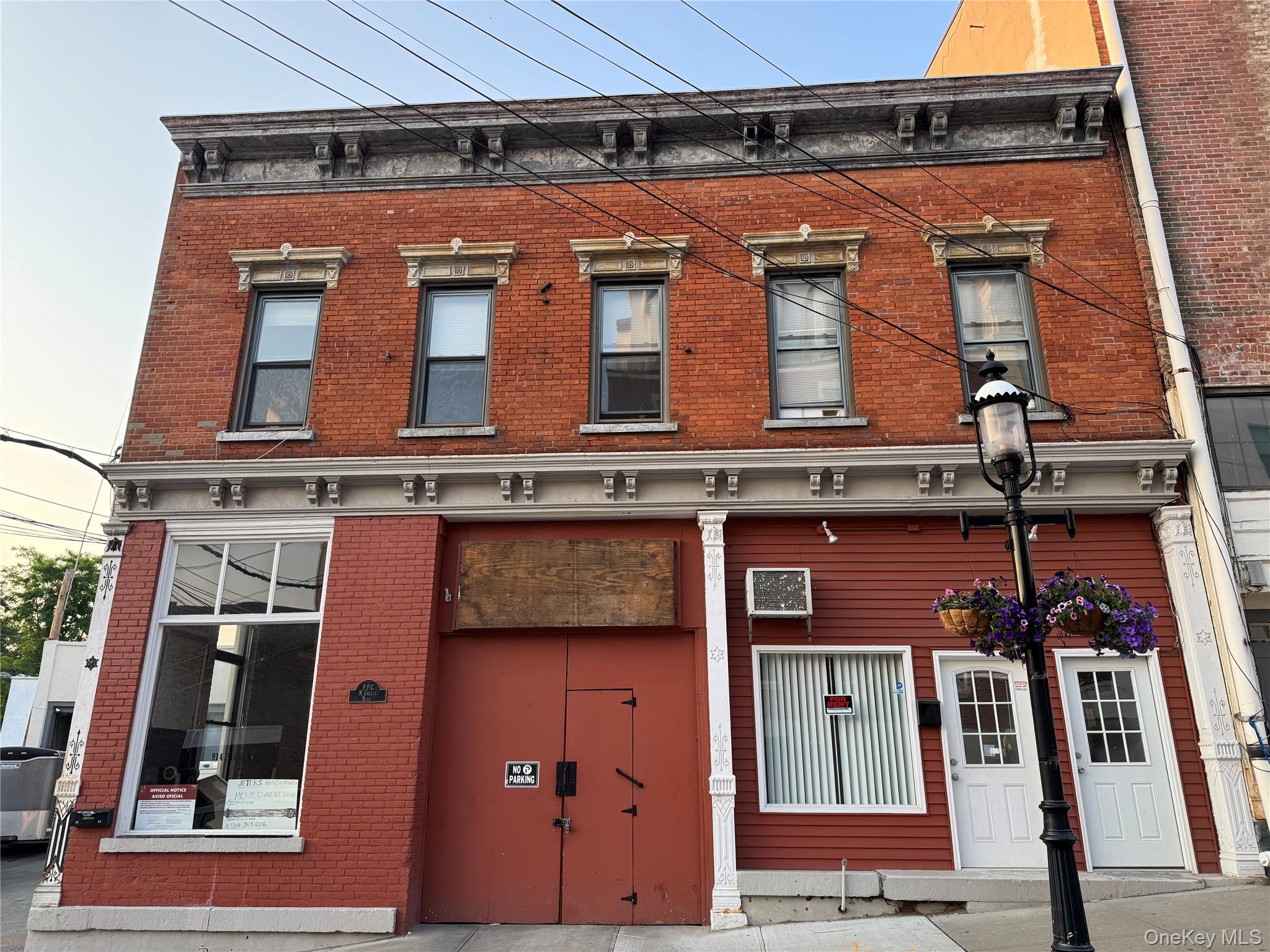 61 central Avenue, Ossining, NY 10562