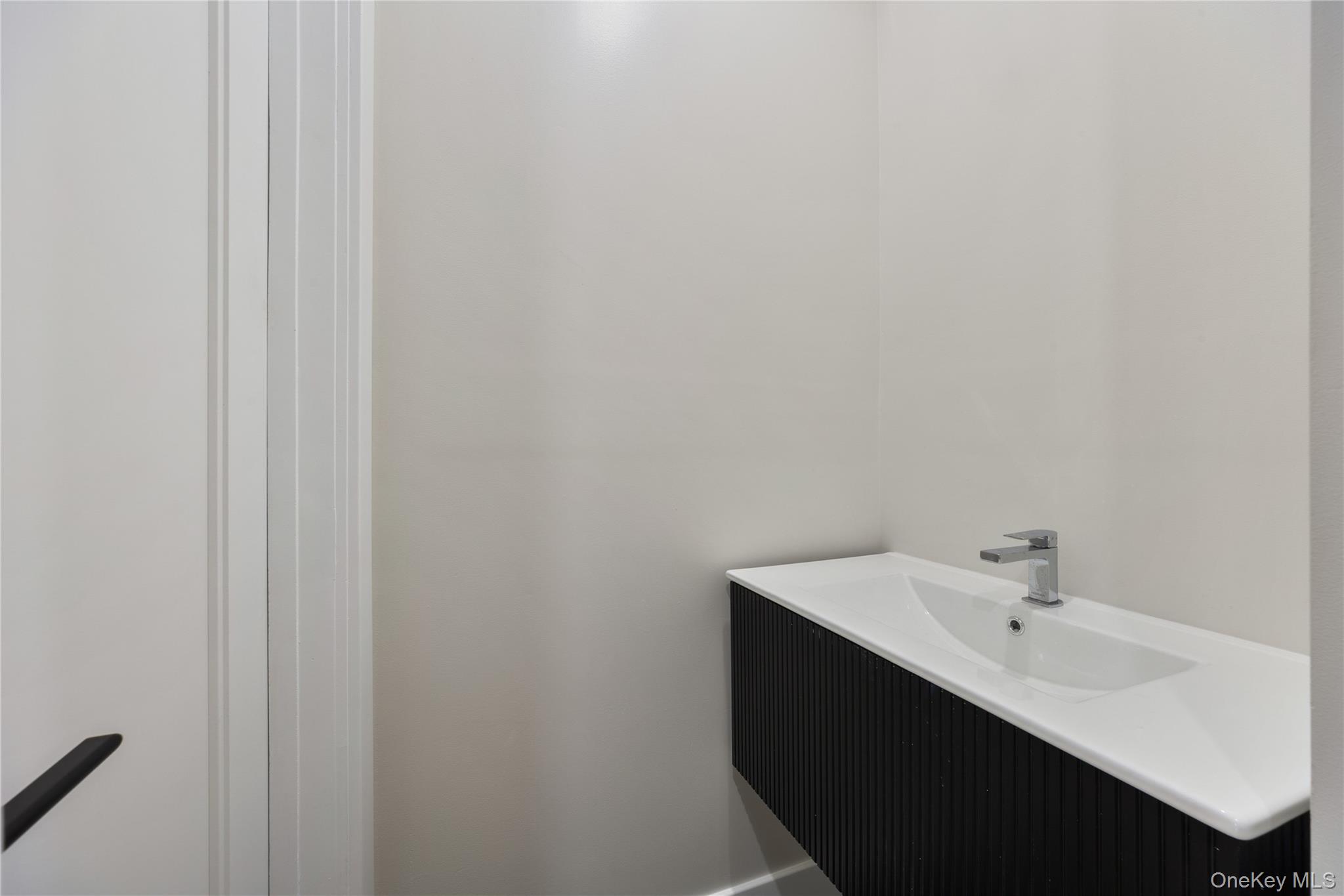 17 Lazer Court # 102, Spring Valley, NY 10977