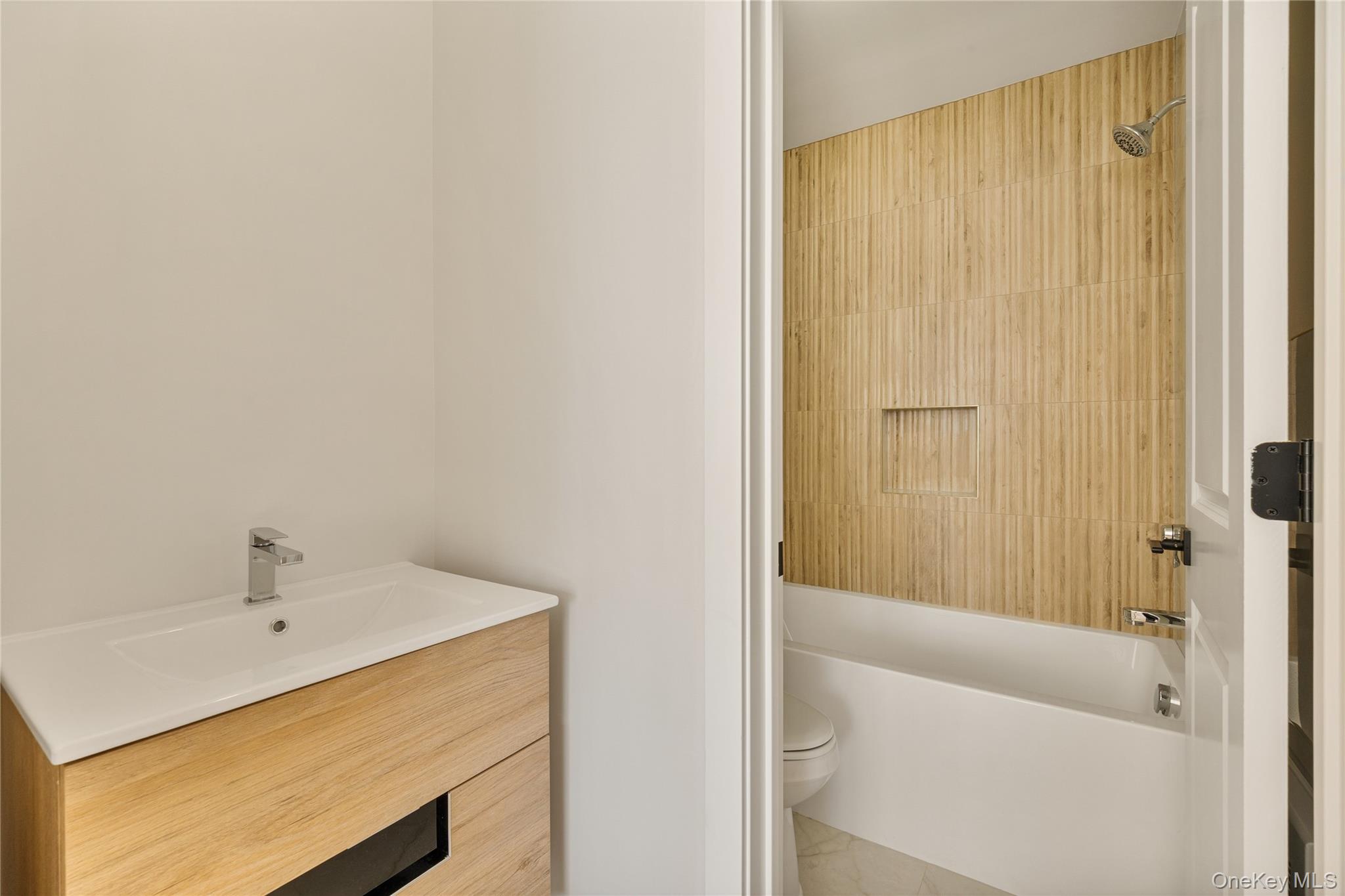 17 Lazer Court # 202, Spring Valley, NY 10977