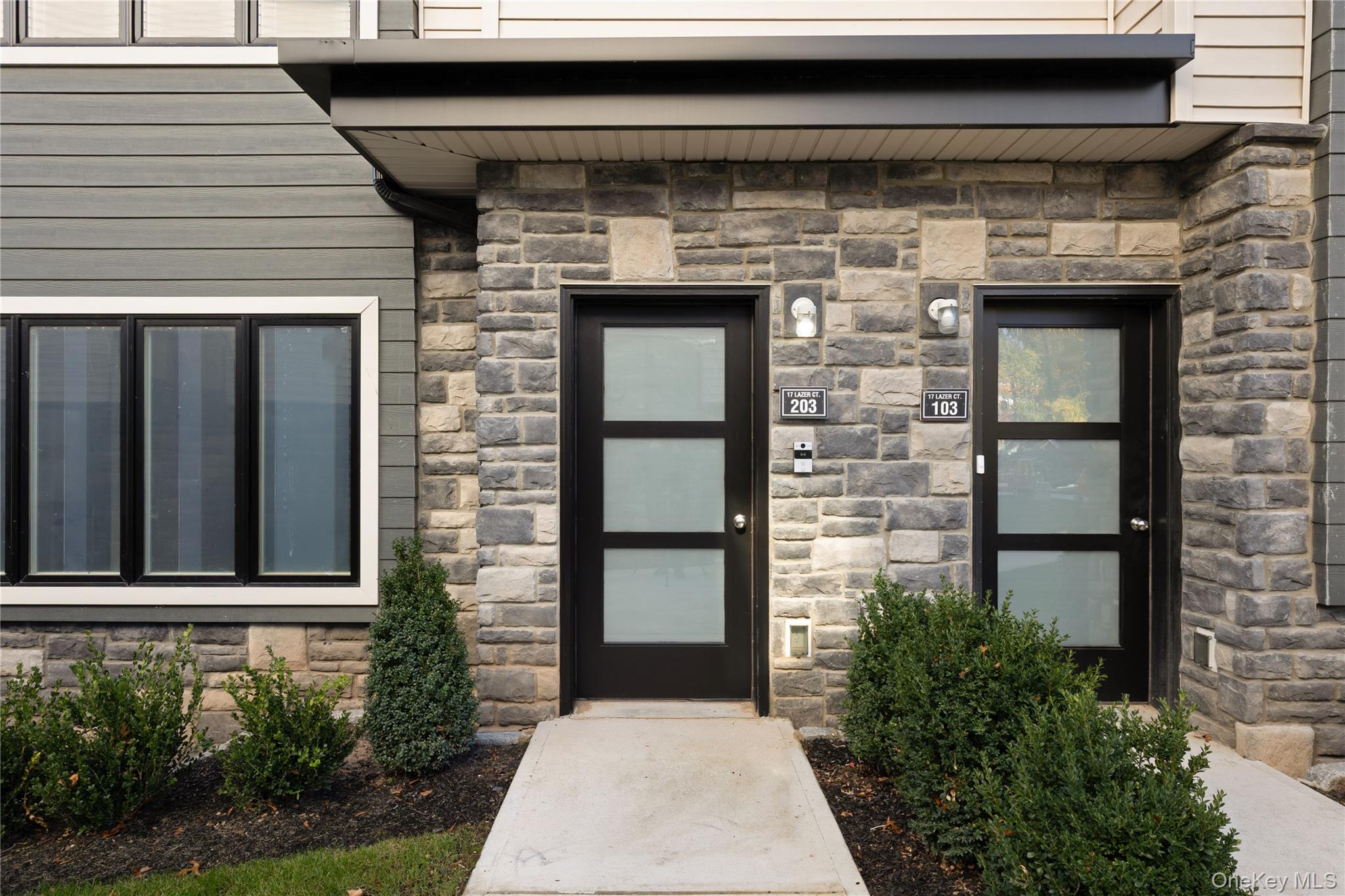 17 Lazer Court # 202, Spring Valley, NY 10977