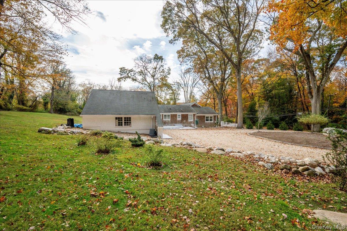 117 Locust Lane, Northport, NY 11768