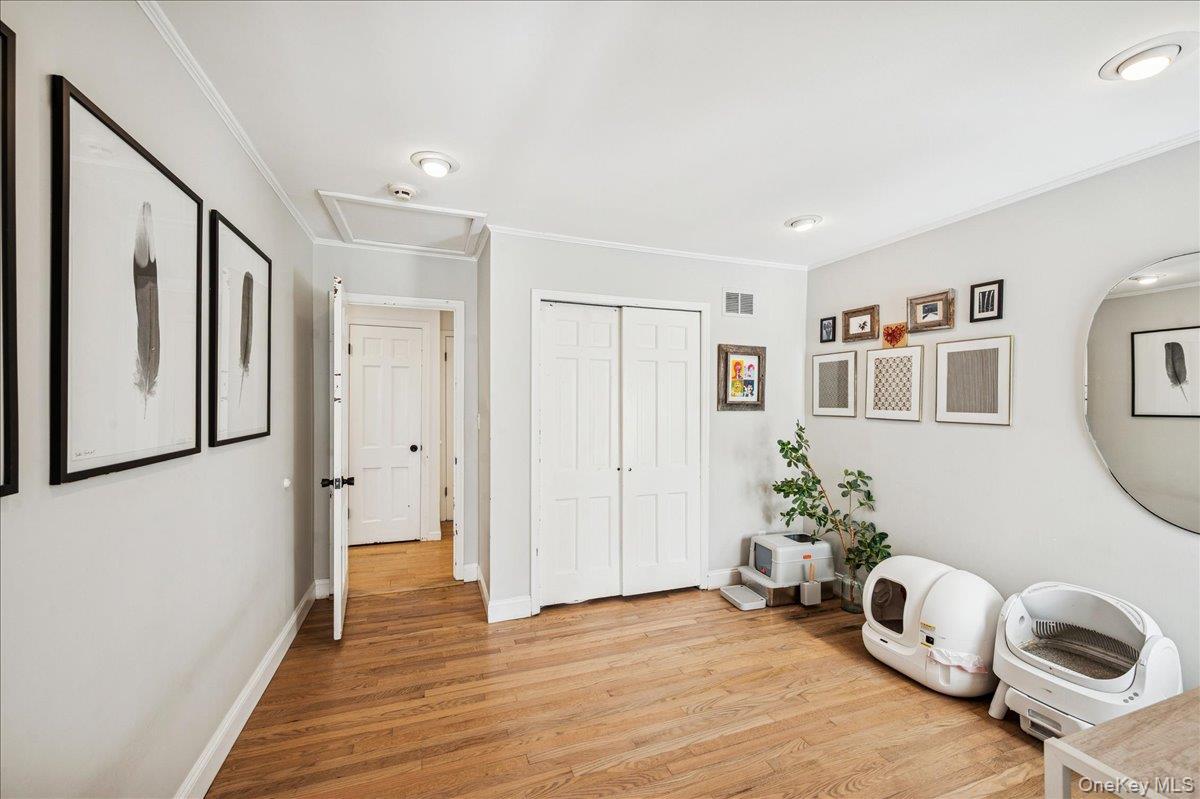 117 Locust Lane, Northport, NY 11768