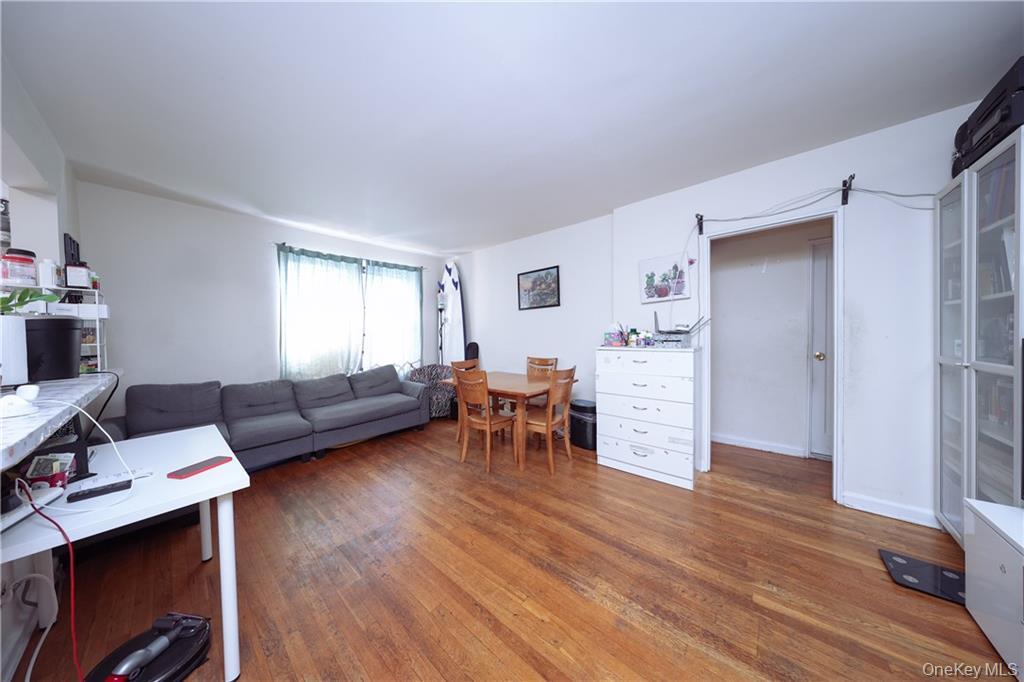2705 Kings Highway # 4A, Brooklyn, NY 11230