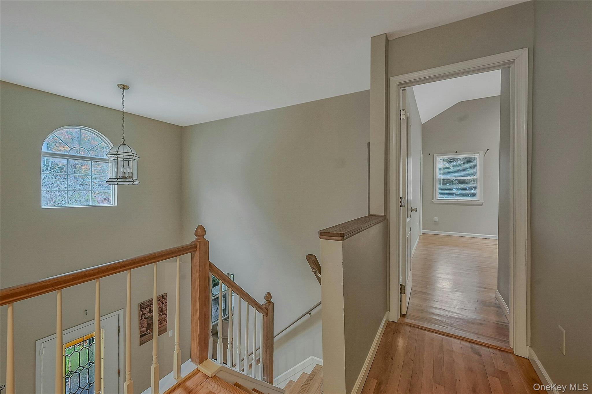 124 Fleets Cove Road, Huntington, NY 11743