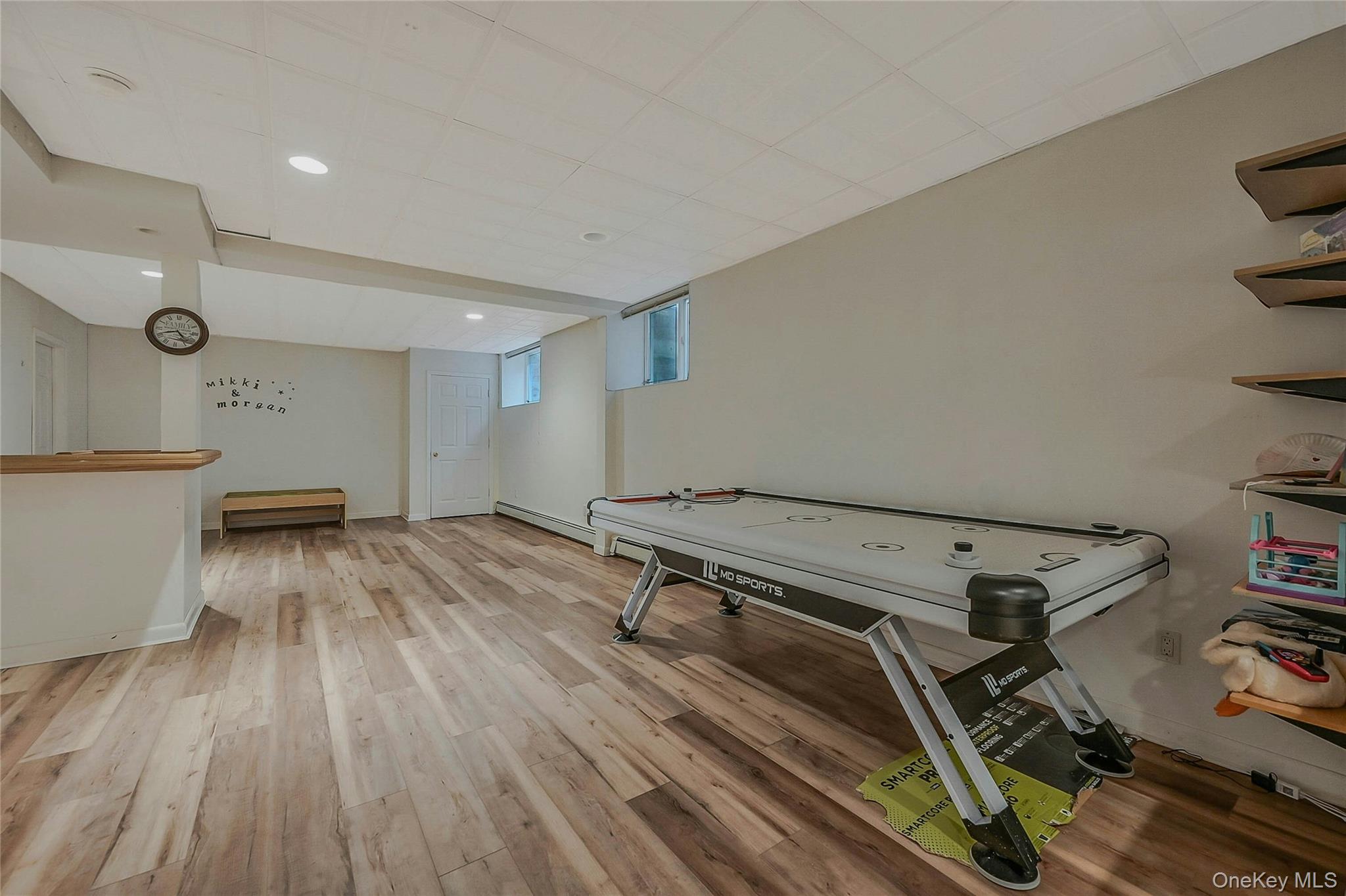 124 Fleets Cove Road, Huntington, NY 11743