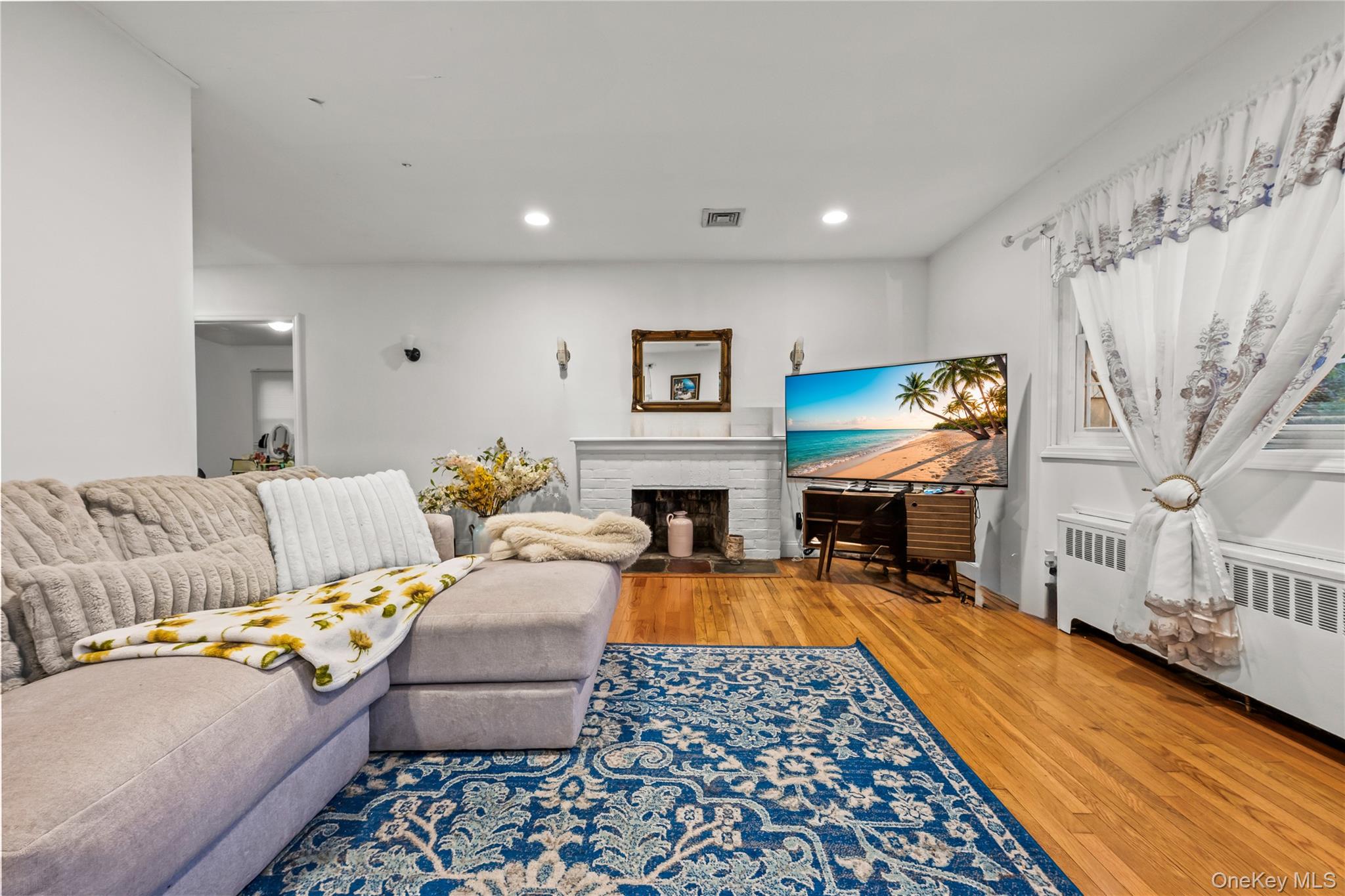 16803 Cryders Lane, Whitestone, NY 11357