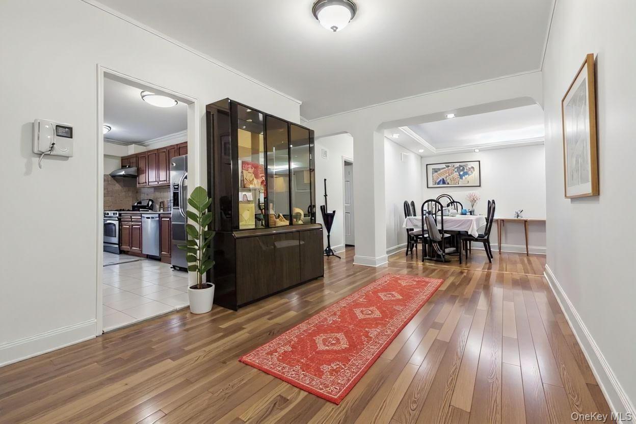 64-11 99th Street # 3O4, Rego Park, NY 11374