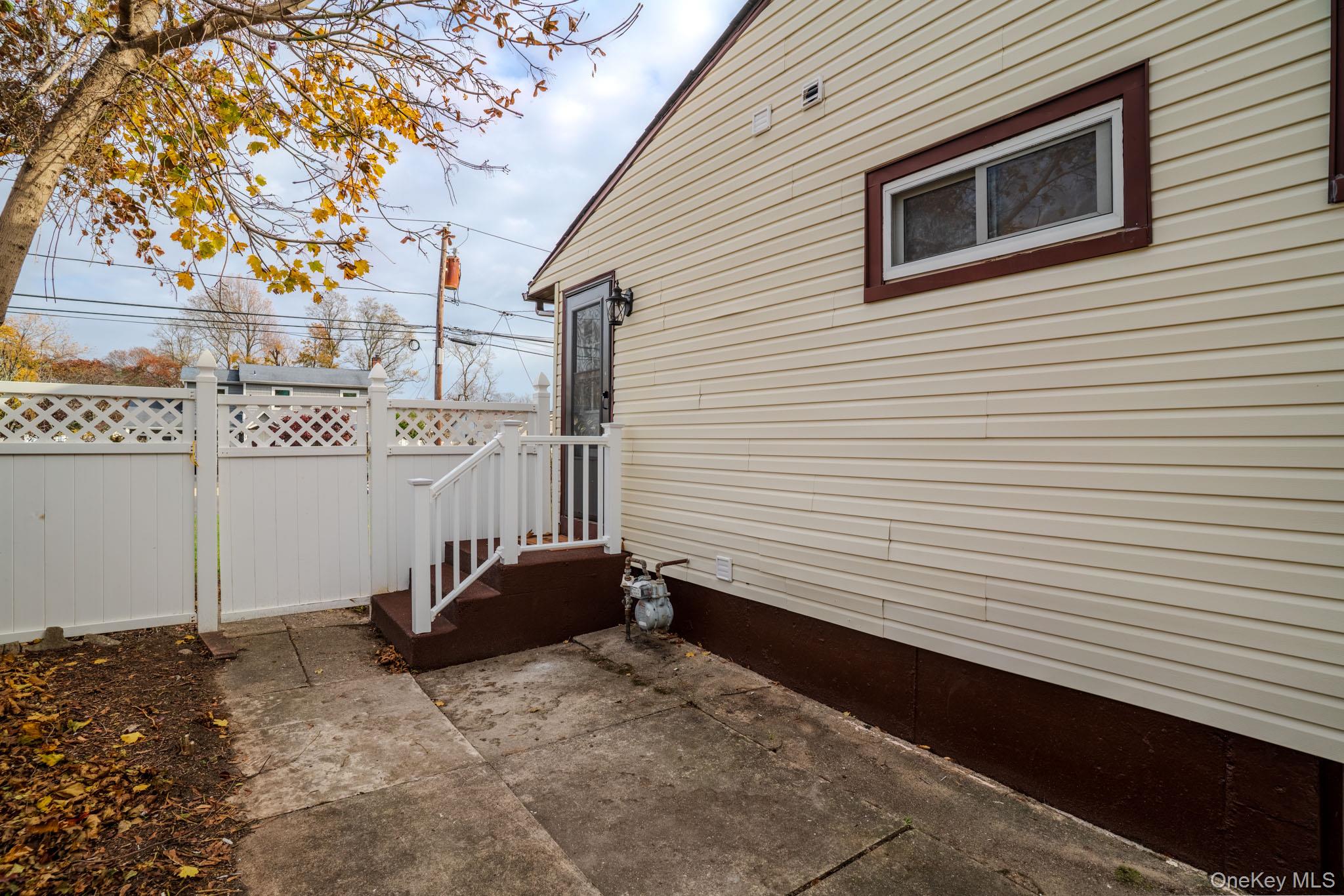 38 Arlene Drive, Brentwood, NY 11717