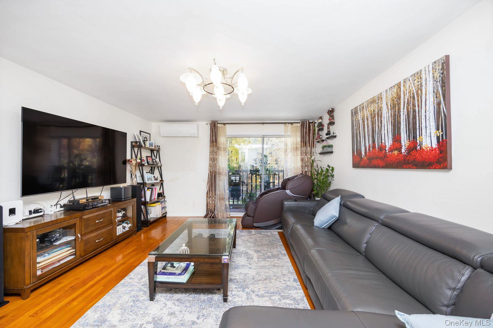 197 Park Drive N, Staten Island, NY 10314