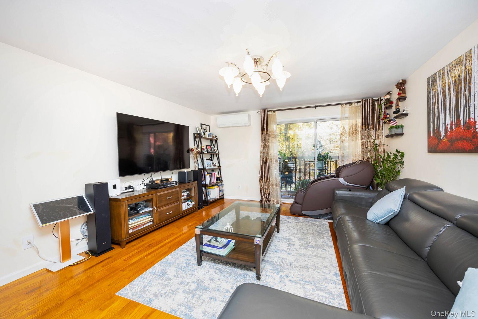 197 Park Drive N, Staten Island, NY 10314