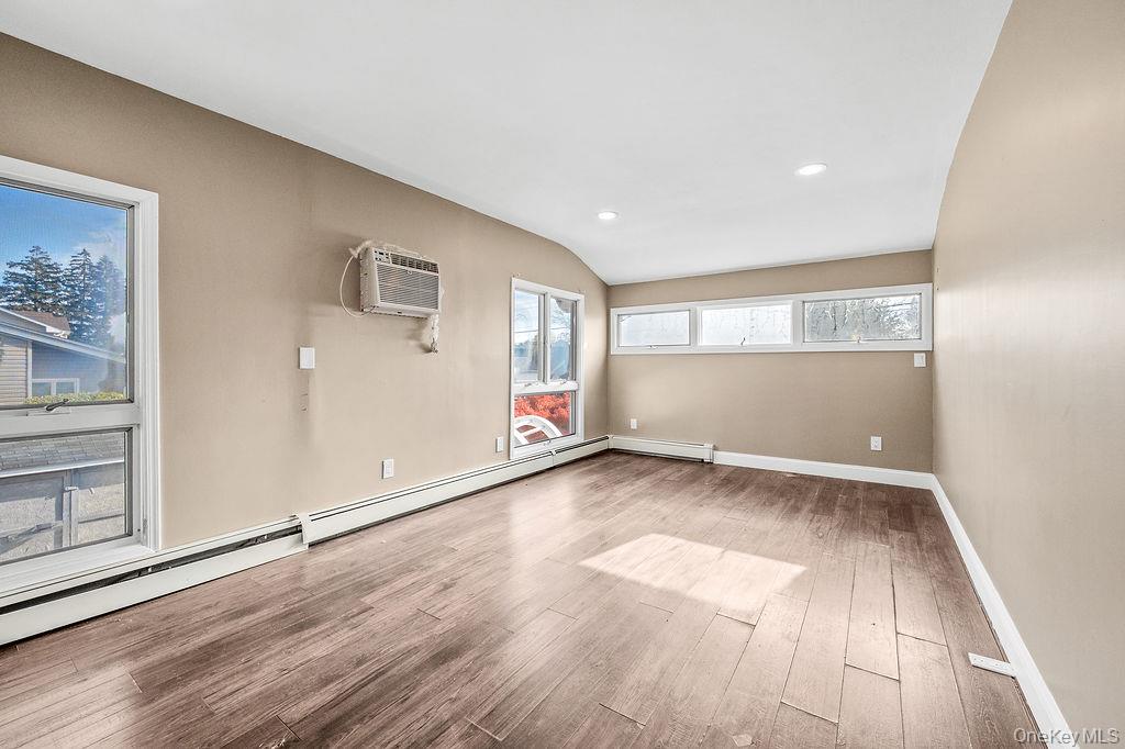 185 Throop Street, West Babylon, NY 11704