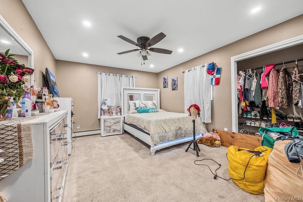 185 Throop Street, West Babylon, NY 11704