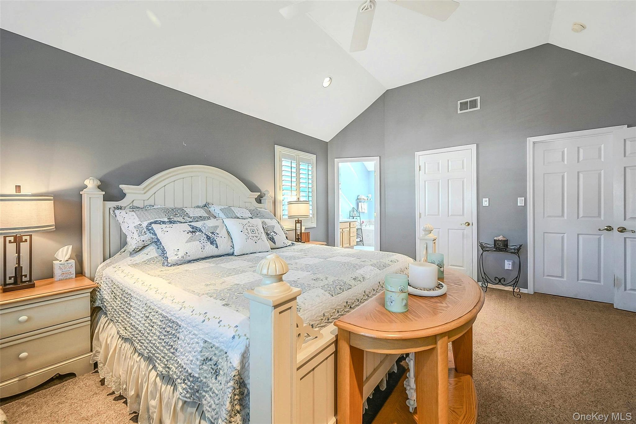 6 Laurel Crescent, Manorville, NY 11949